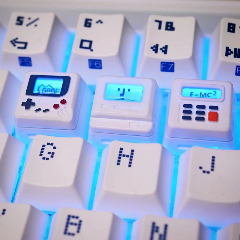 Retro Gaming Machine - K-04 3-in-1 クリエイティブレトロ透明キーキャップセット、ホームコンピュータ用、メカニカル、キュートなゲームコンソール交換用キーキャップアクセサリー